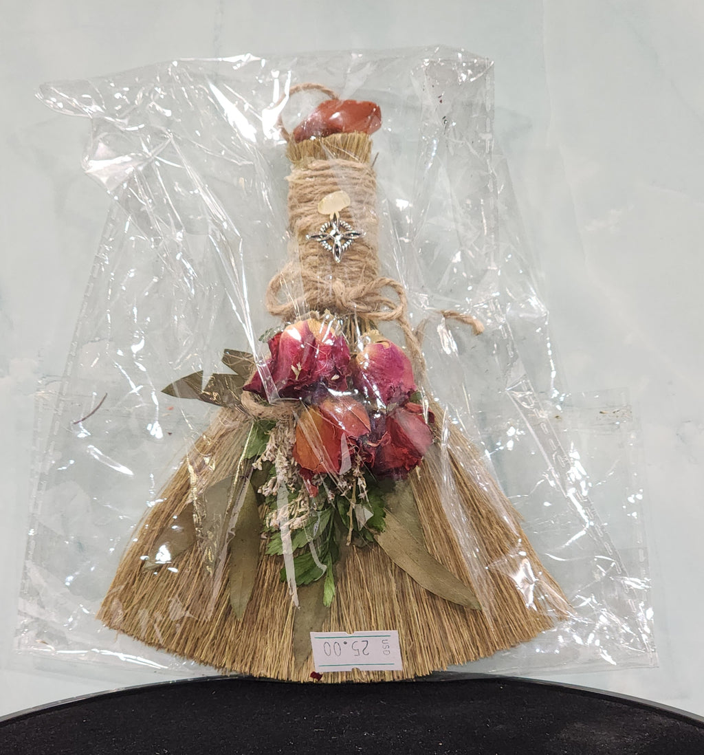Witches Besom - Small